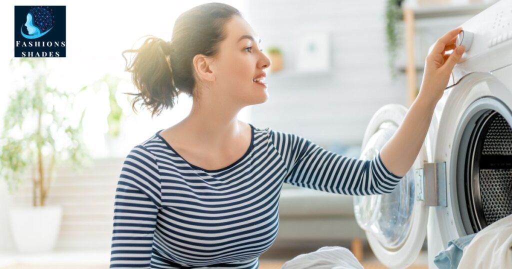 Using Vinegar to Remove Musty Smells from Clothing